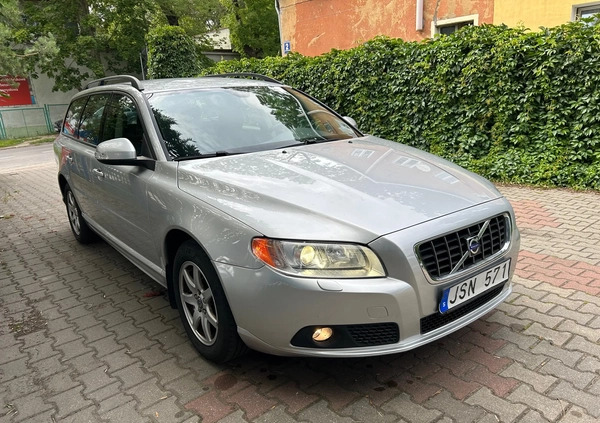 Volvo V70 cena 24900 przebieg: 222826, rok produkcji 2009 z Moryń małe 106